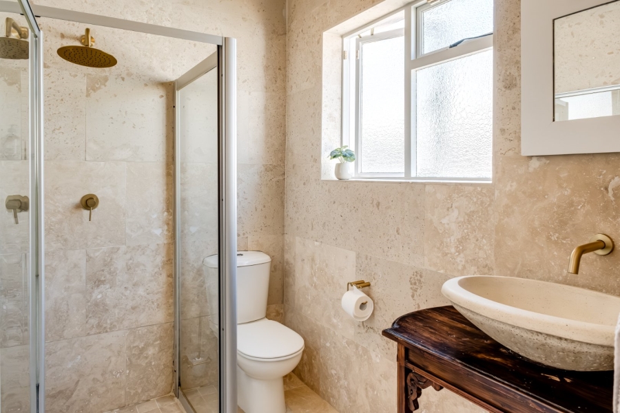 To Let 2 Bedroom Property for Rent in Gardens Western Cape